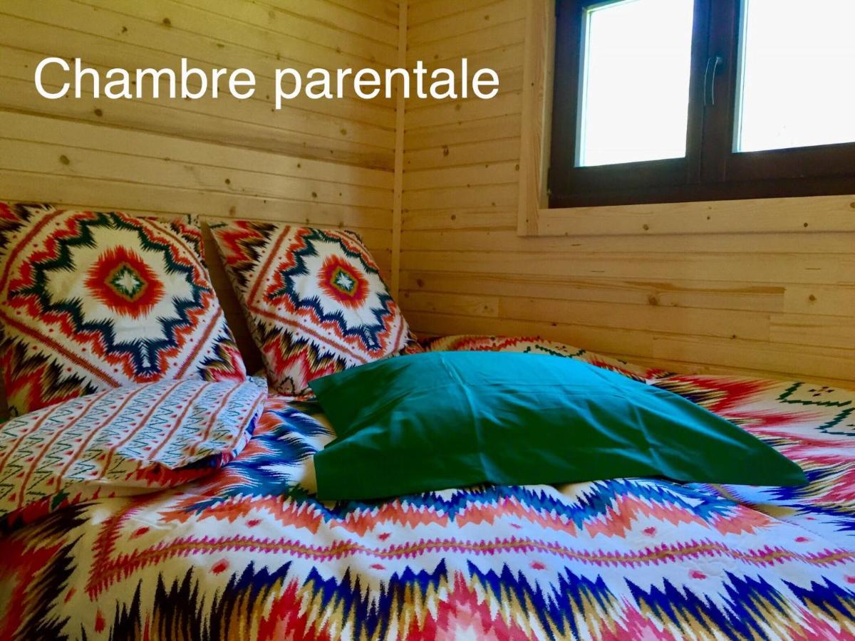 Bed & Breakfast Roulottes Du Des Pins
